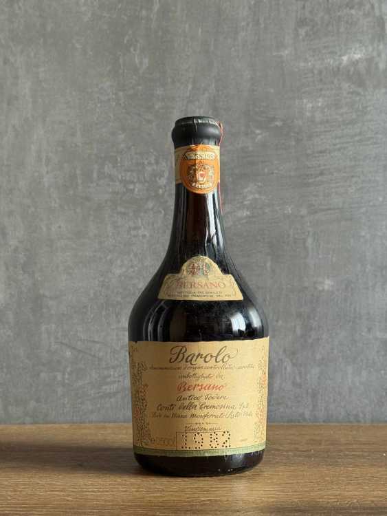 Вино Bersano Barolo 1982 года.
