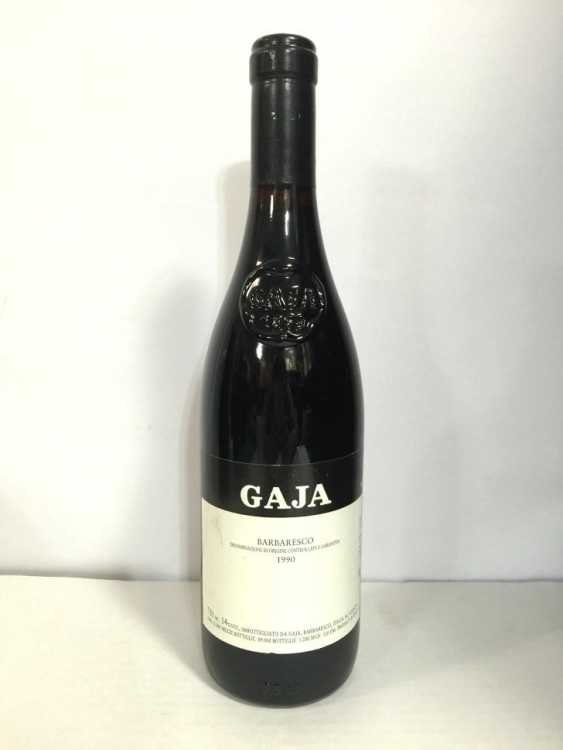 Вино "Angelo Gaja Barbaresco" 1990 года.