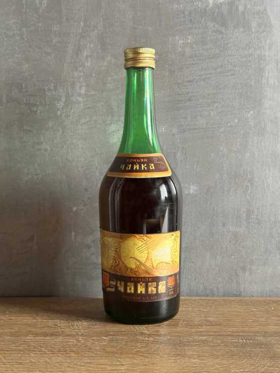 Украинский "Чайка 6 лет" 1980 года.0,5 л. СССР. 