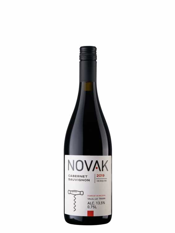 Вино «Cabernet Sauvignon» 2019 Novak. 0,75