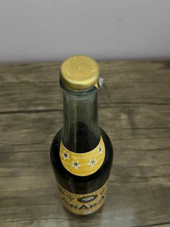 Армянский "Арарат 4 года" 1987 года. 0,5 л. СССР. Экспорт в ГДР.